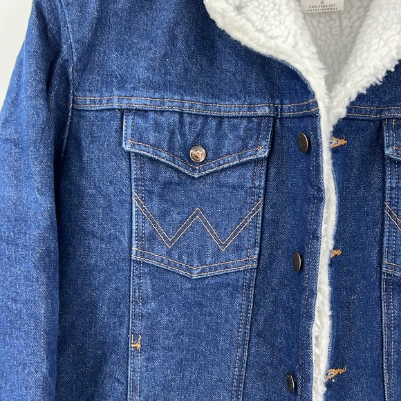 Wrangler Sherpa Lined Jean Jacket Blue Denim Chore Barn Coat SZ L New - Picture 10 of 15